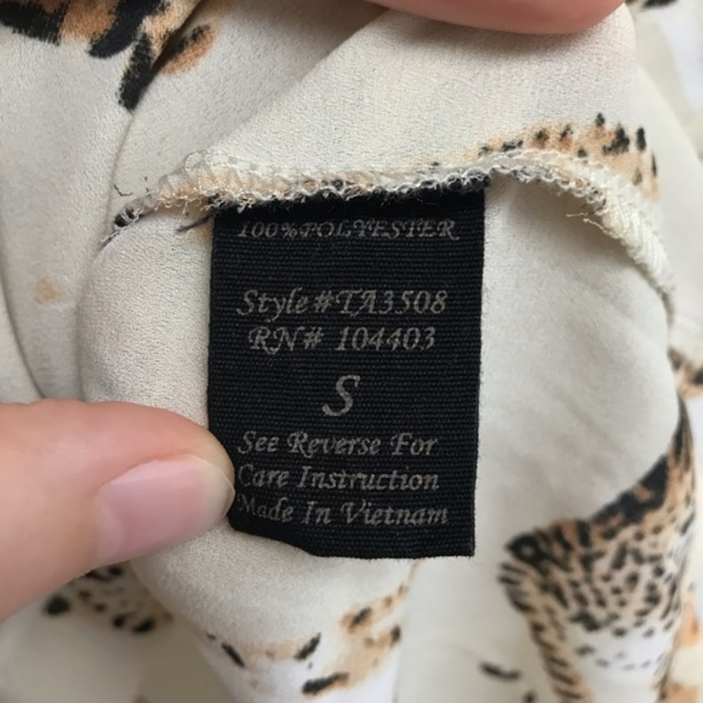CLOSING SALE Edge Cheetah Blouse - Picture 4 of 5